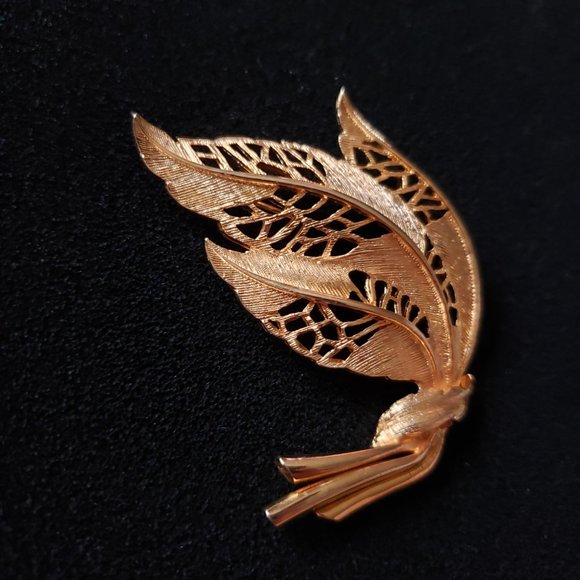 Broche Vintage Guy Laroche Paris - Motif Feuilles Et Branches Dorées - Bijou Fantaisie Français D'occasion